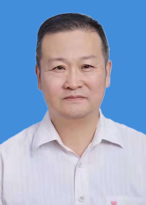 侯少伶
