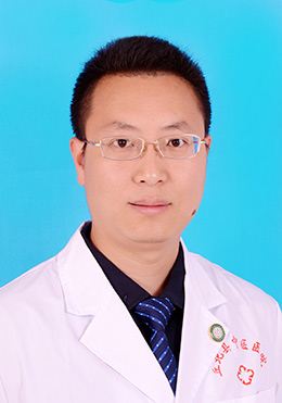 师佳瑞