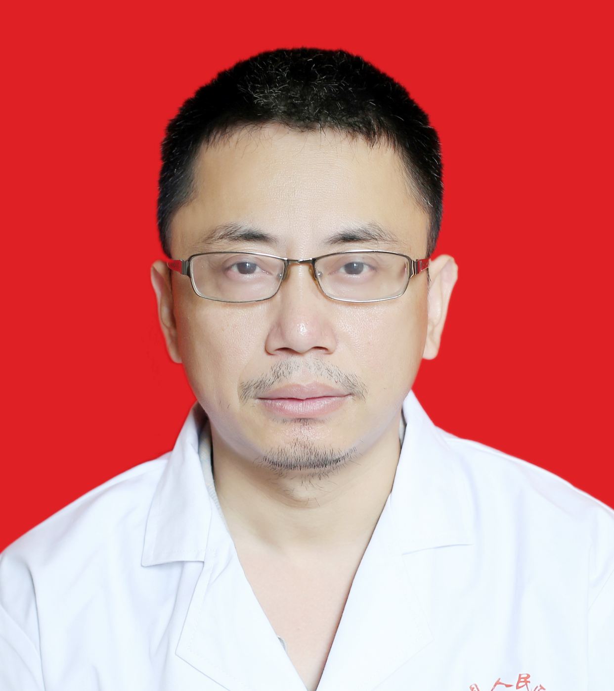 杨崇贵