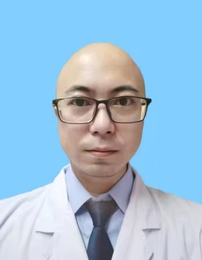 李轶鹏