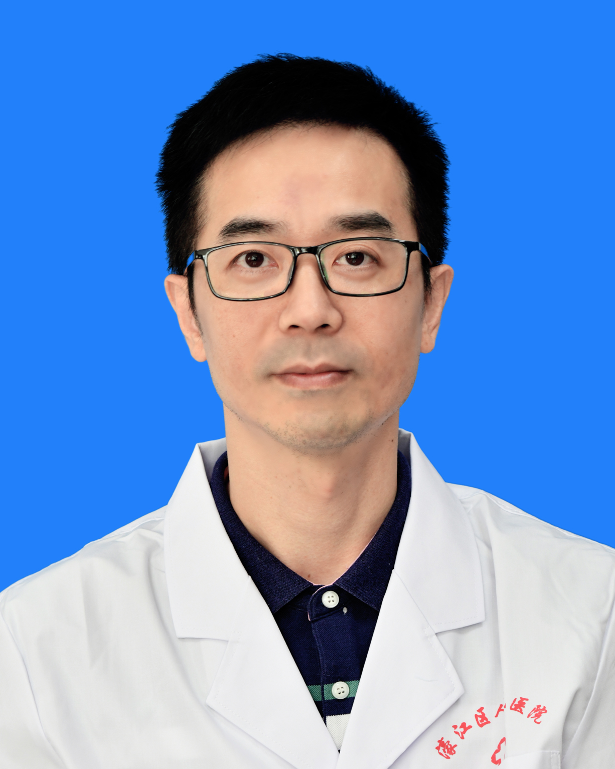 李镇波