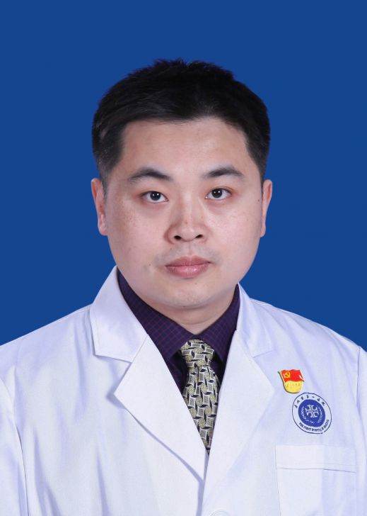 李彦