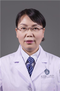 李宏