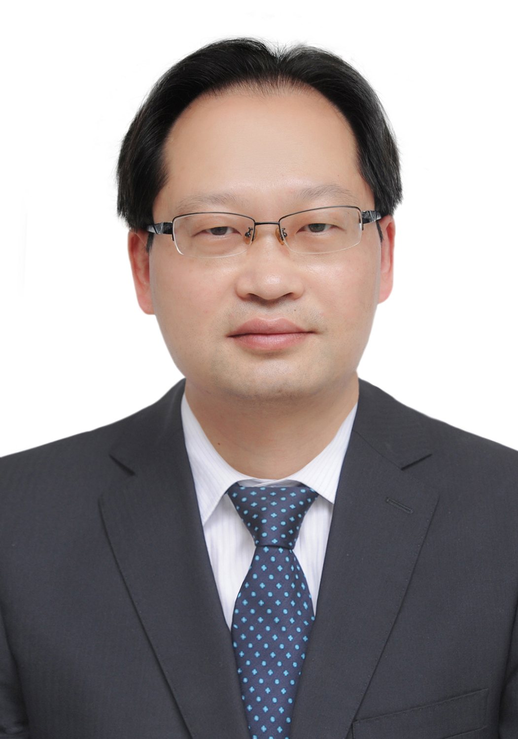 张贵平