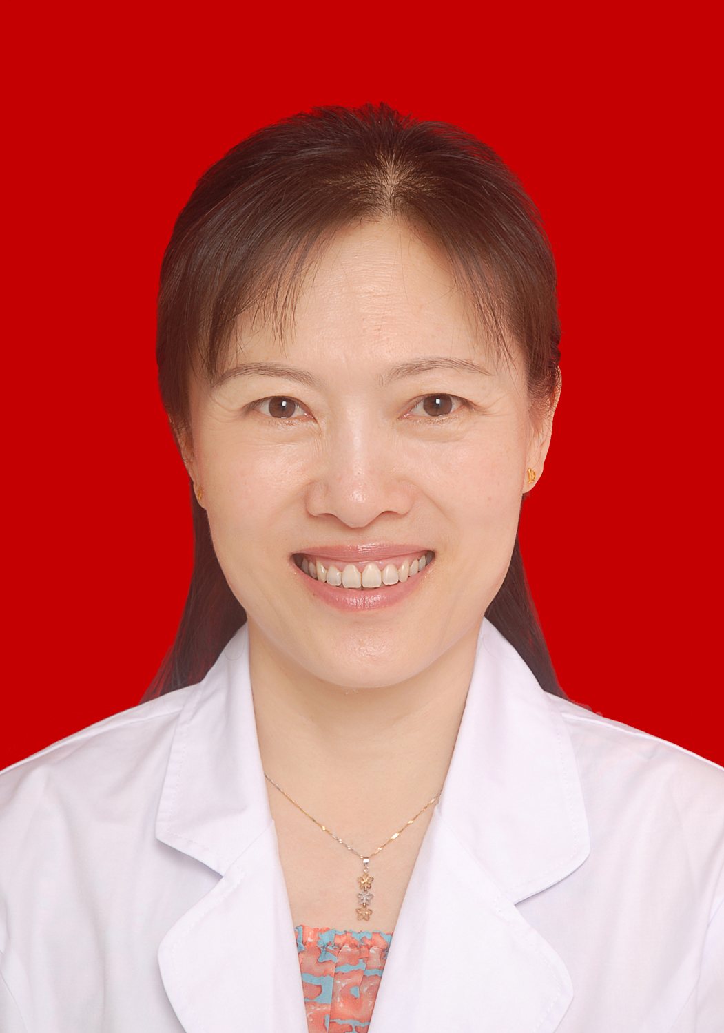 边春萌