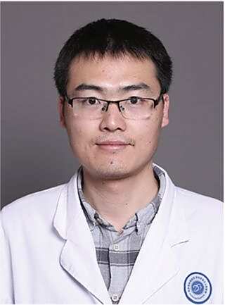 杨小伟