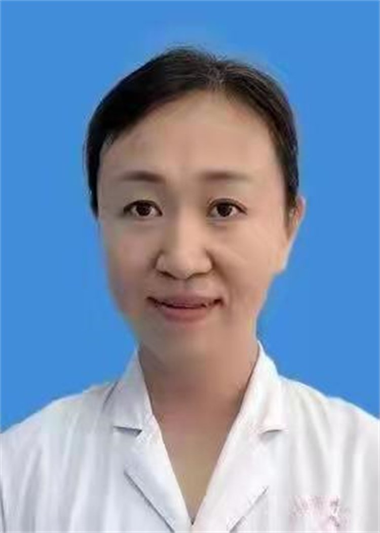 曹丽楠