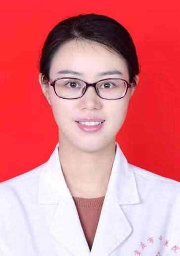 伍灿
