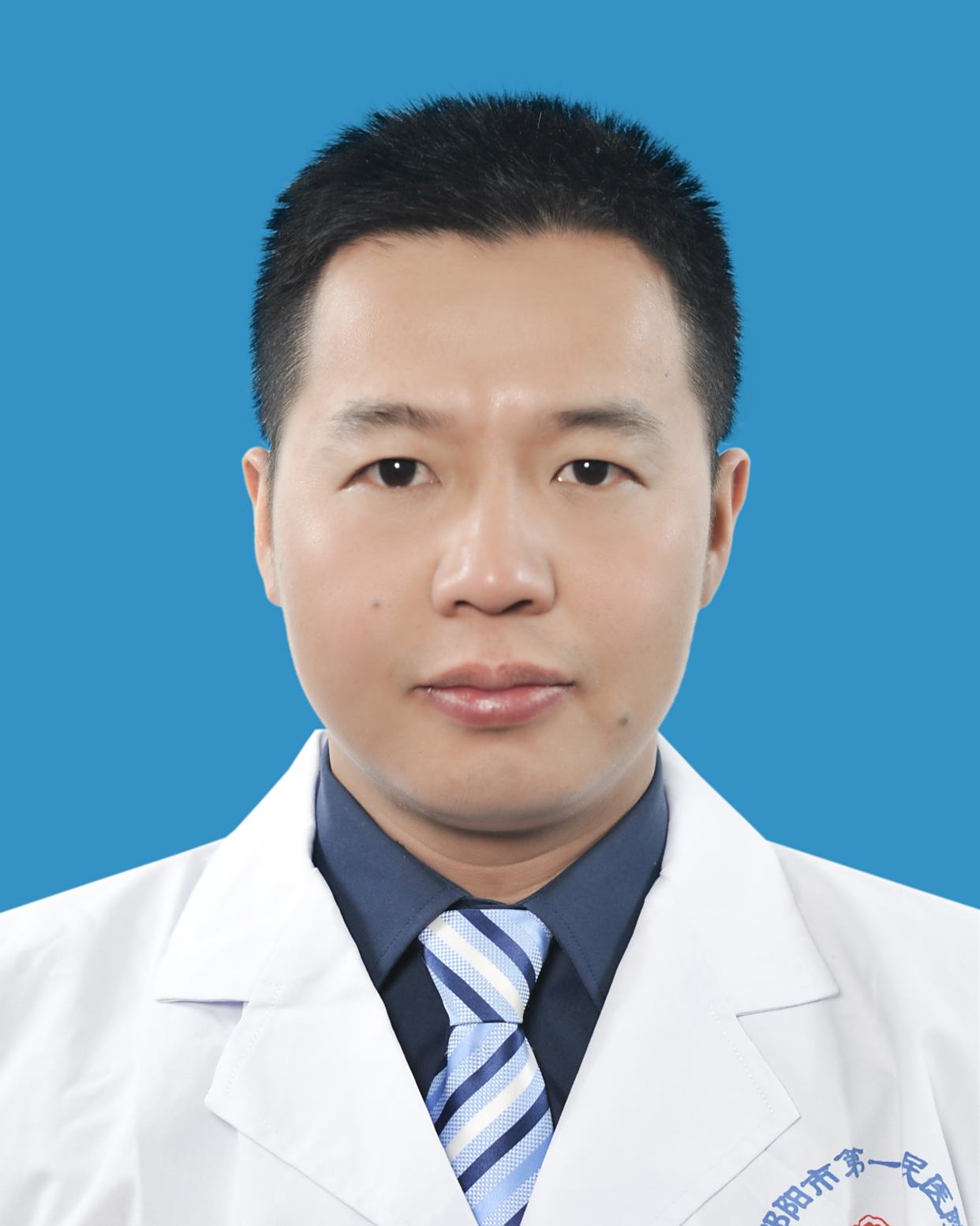 黎向润