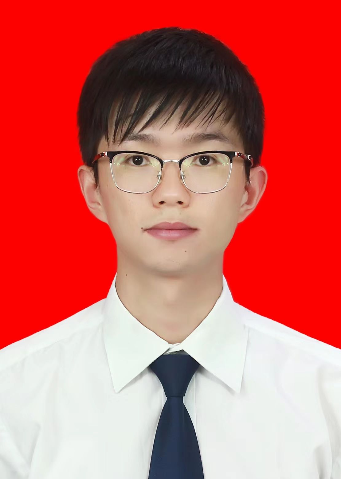 侯墨龙