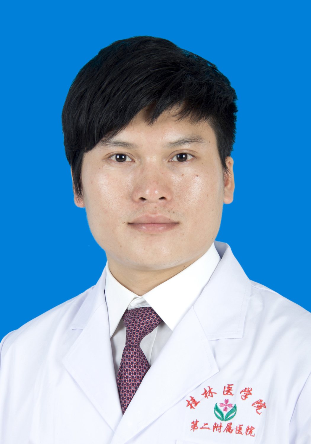 杨良文
