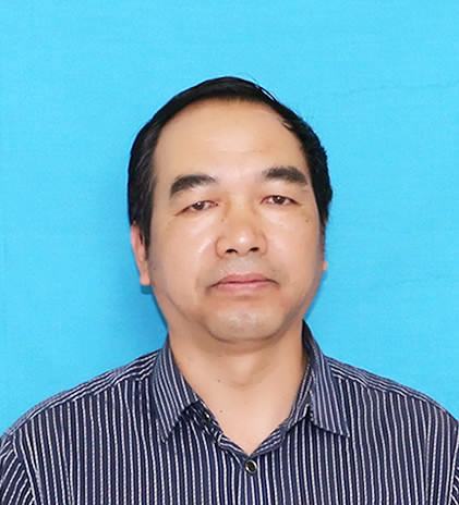 罗春龙