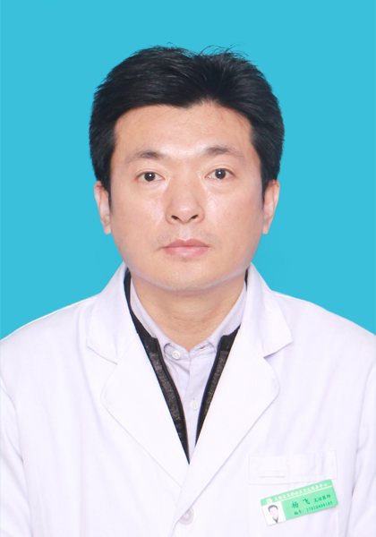 杨飞