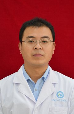 唐传铁医生