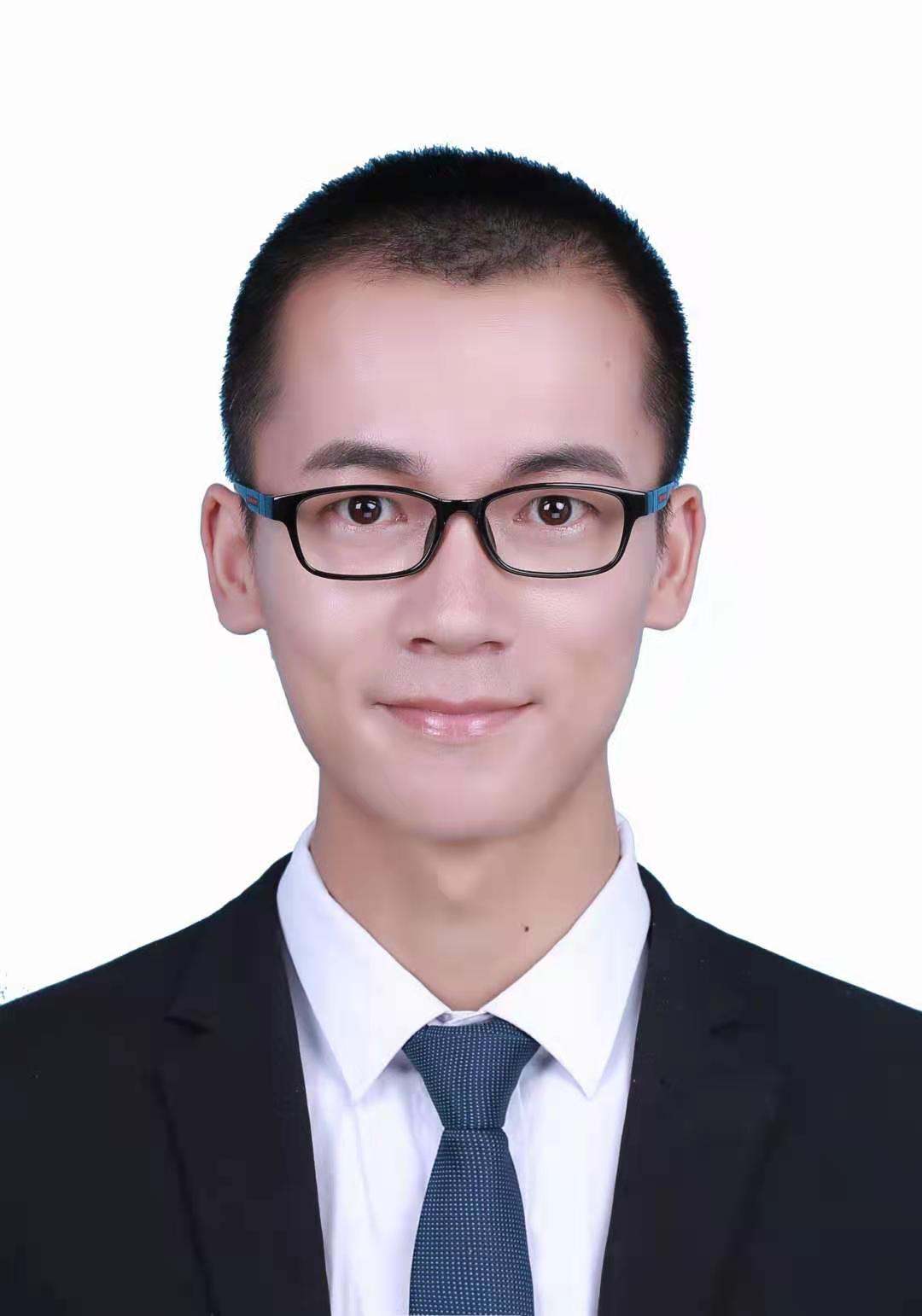 肖佳灵