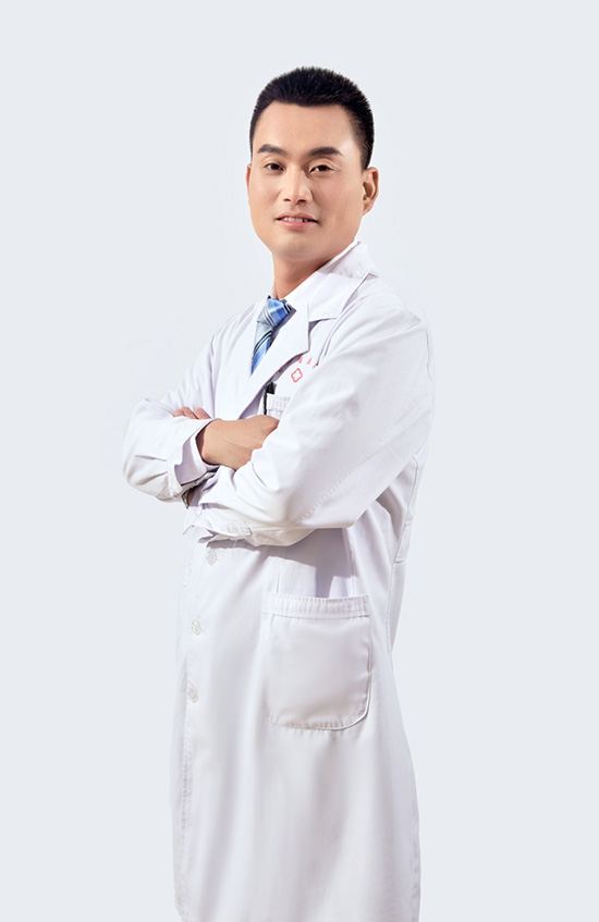 齐江华