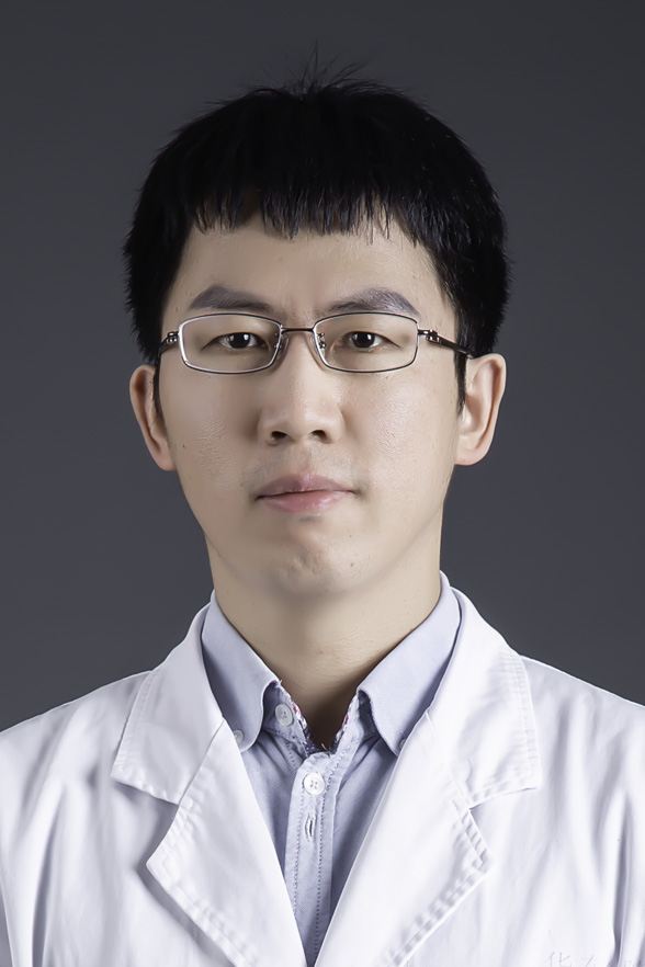 周鋆医生