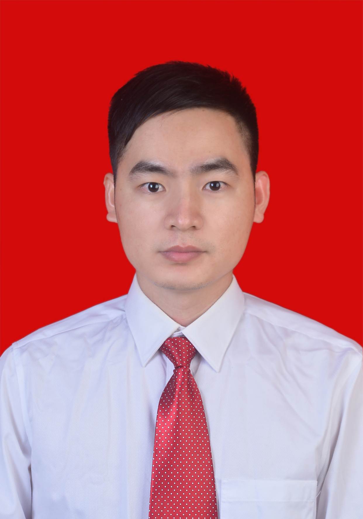 罗裕春