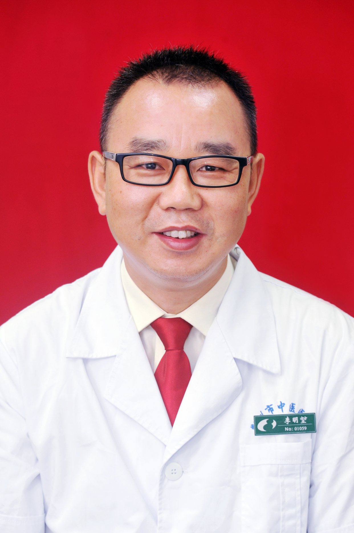 李明堃