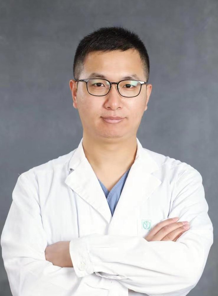 杨朋昆