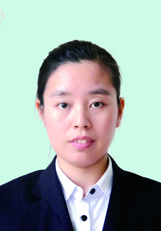 颜红英