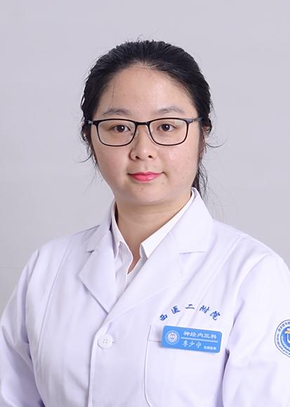李少宁