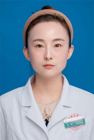 辛昕