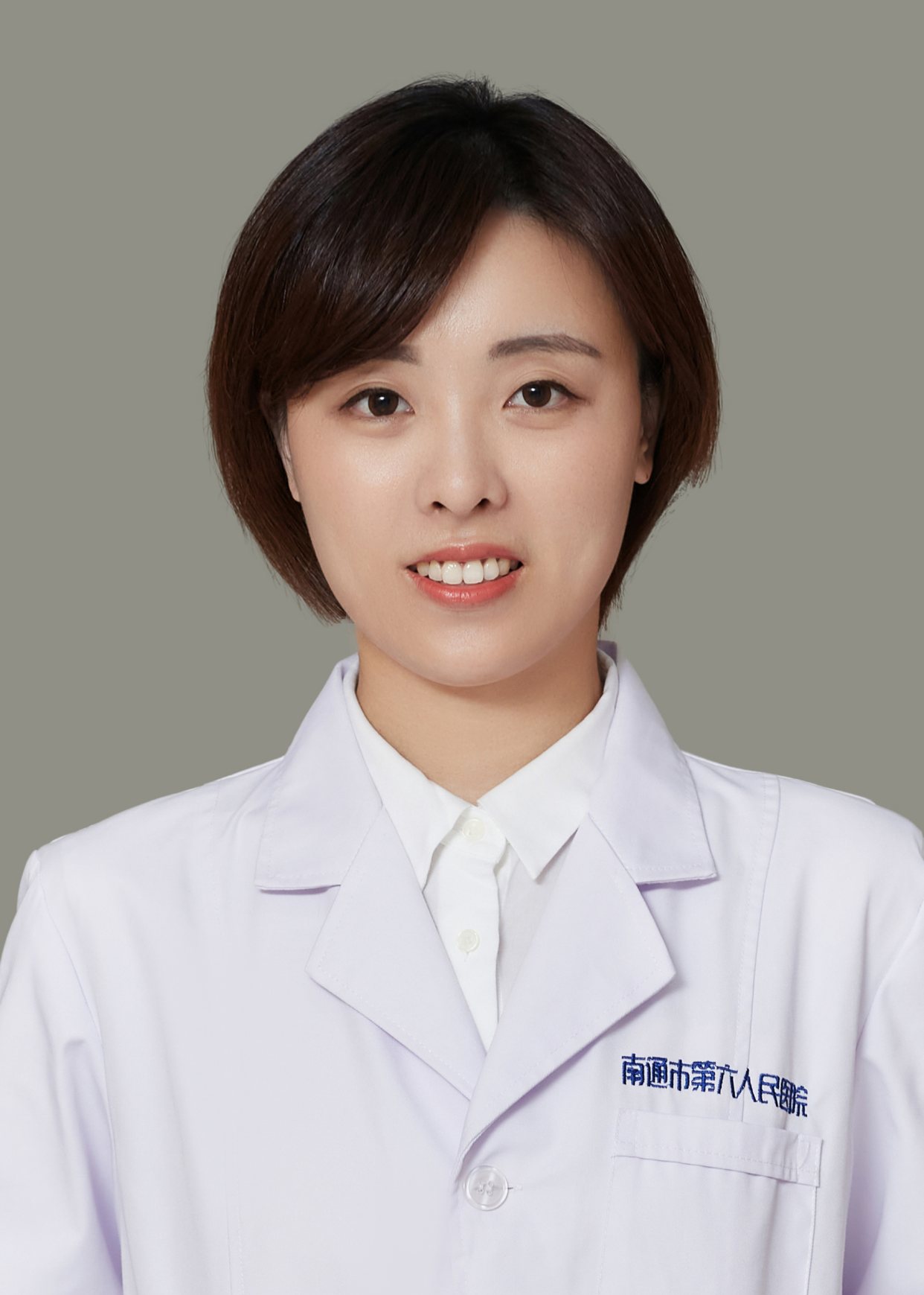 朱亚雯