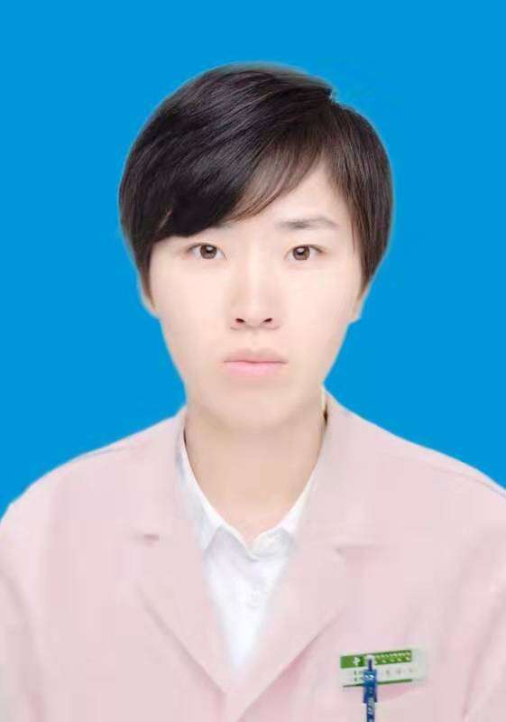 李玮