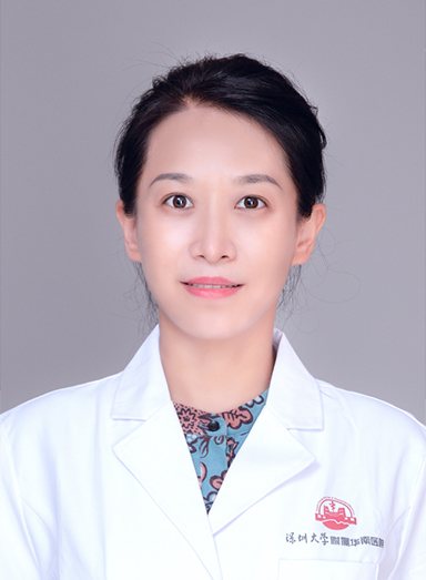 张莹