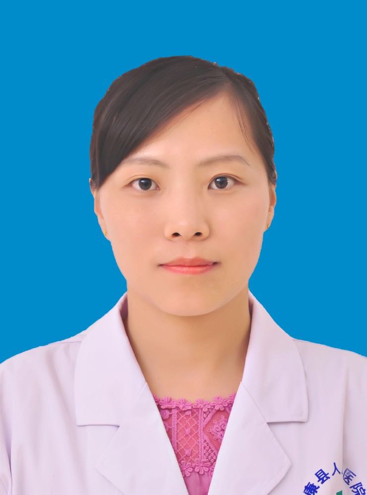 李霞