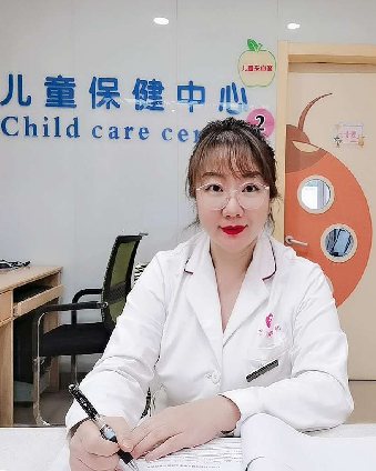 冯佳