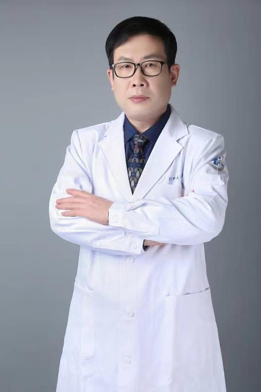 周忠友