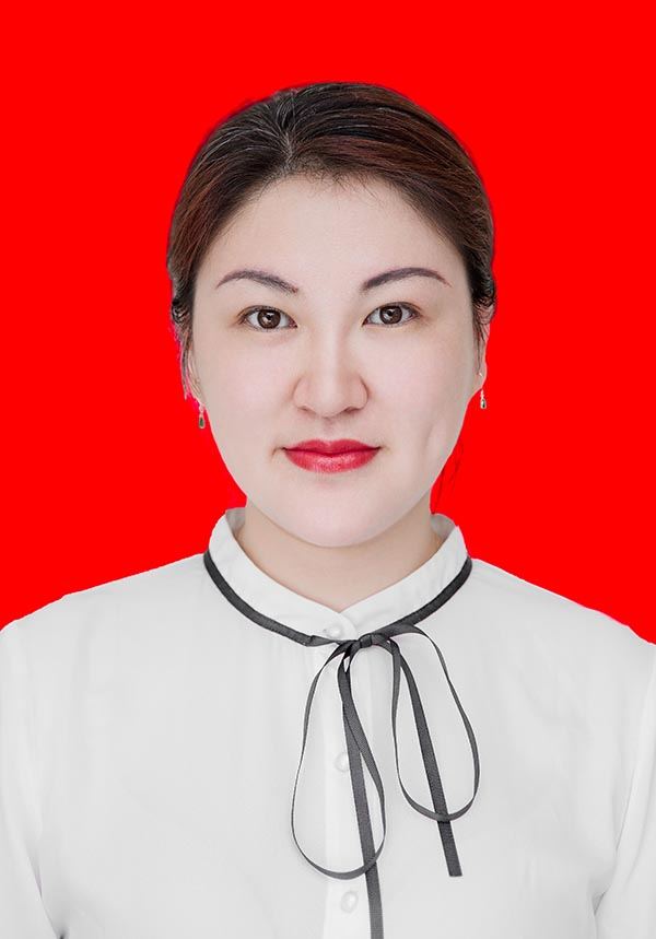 黄艳