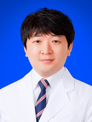 王少华