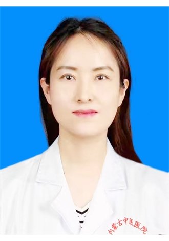 周伶