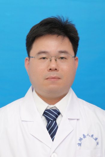 董佩龙
