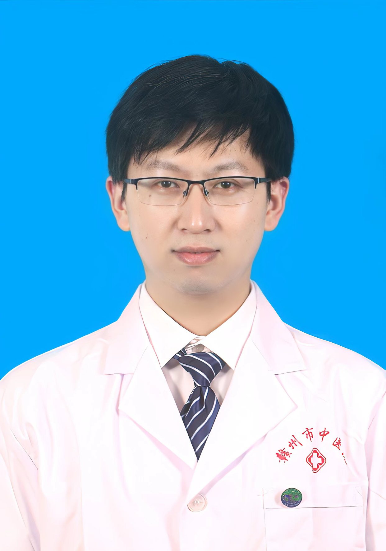 缪作雄
