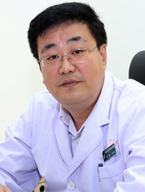 陈礴