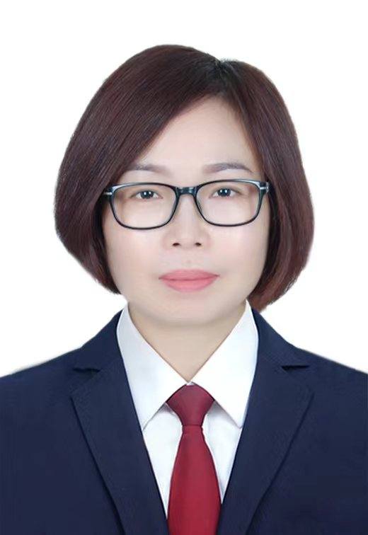 杨英