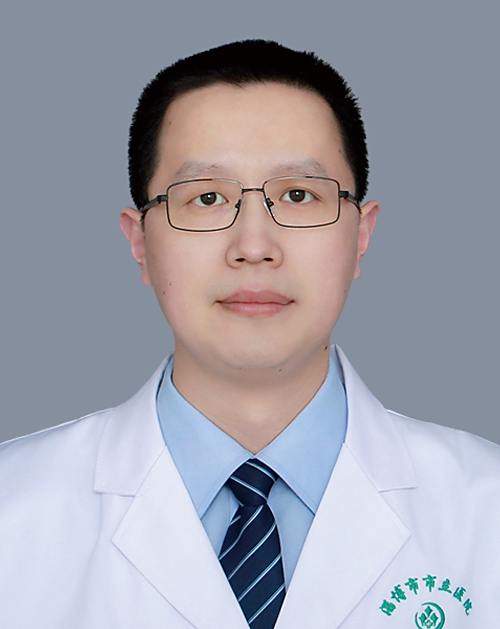 李栋