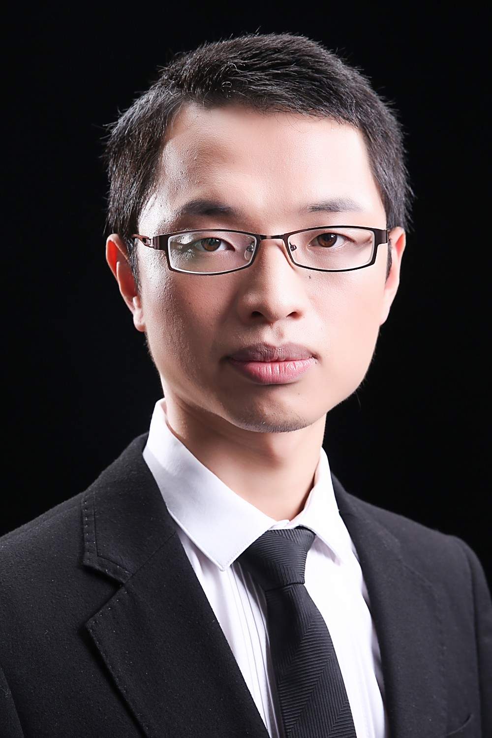 徐震