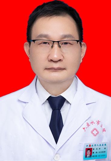李韬