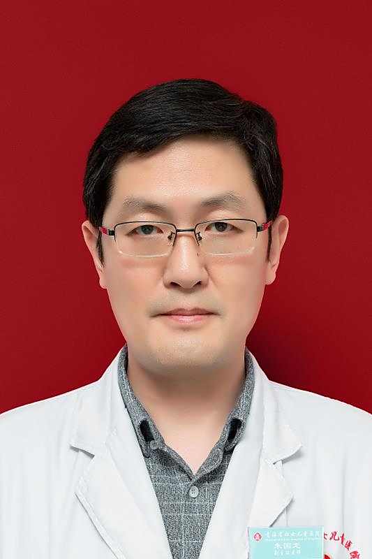 朱国龙