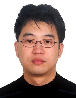 李峥
