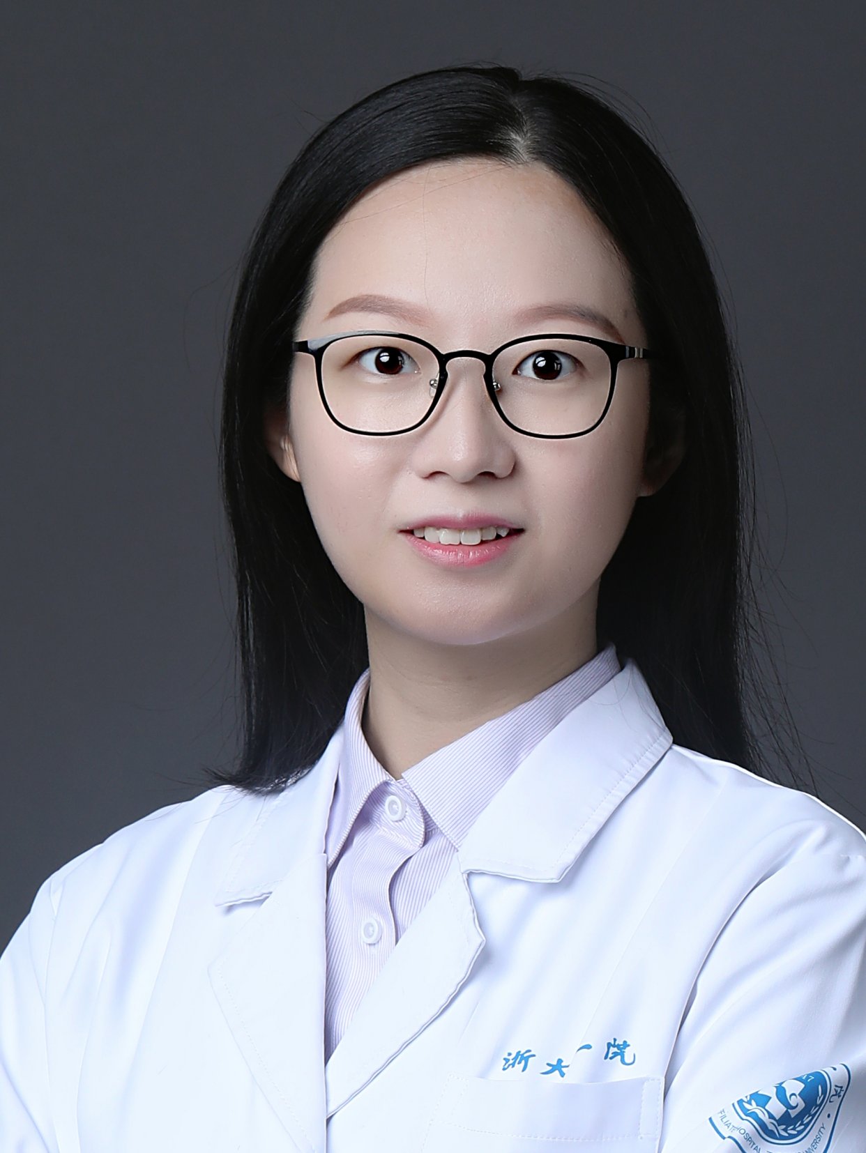 于一佳