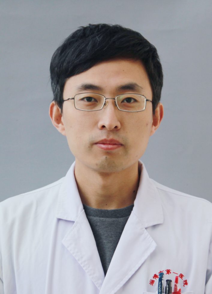 李栋