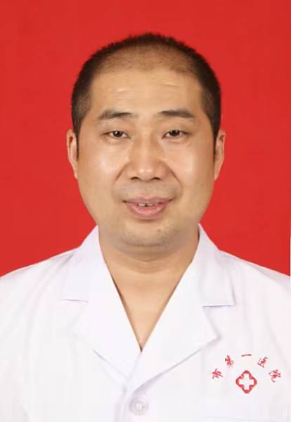 席新龙