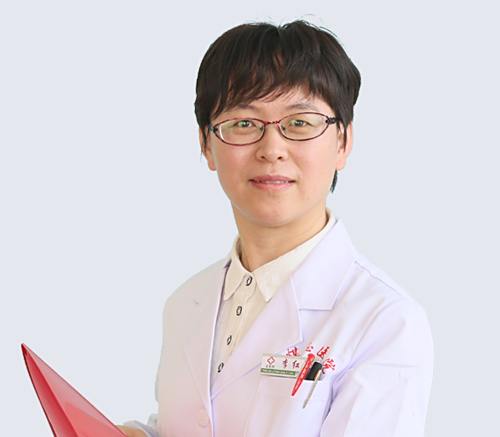 李红