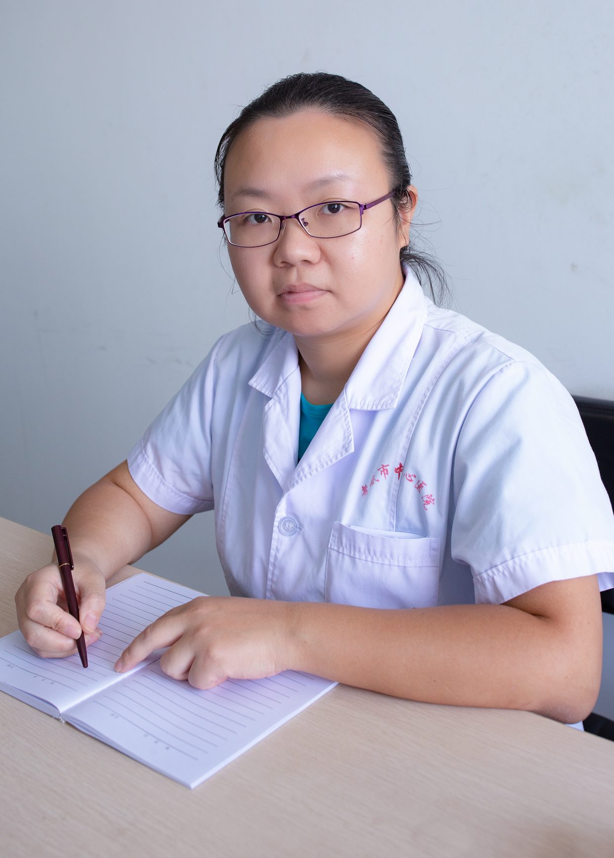 李丹
